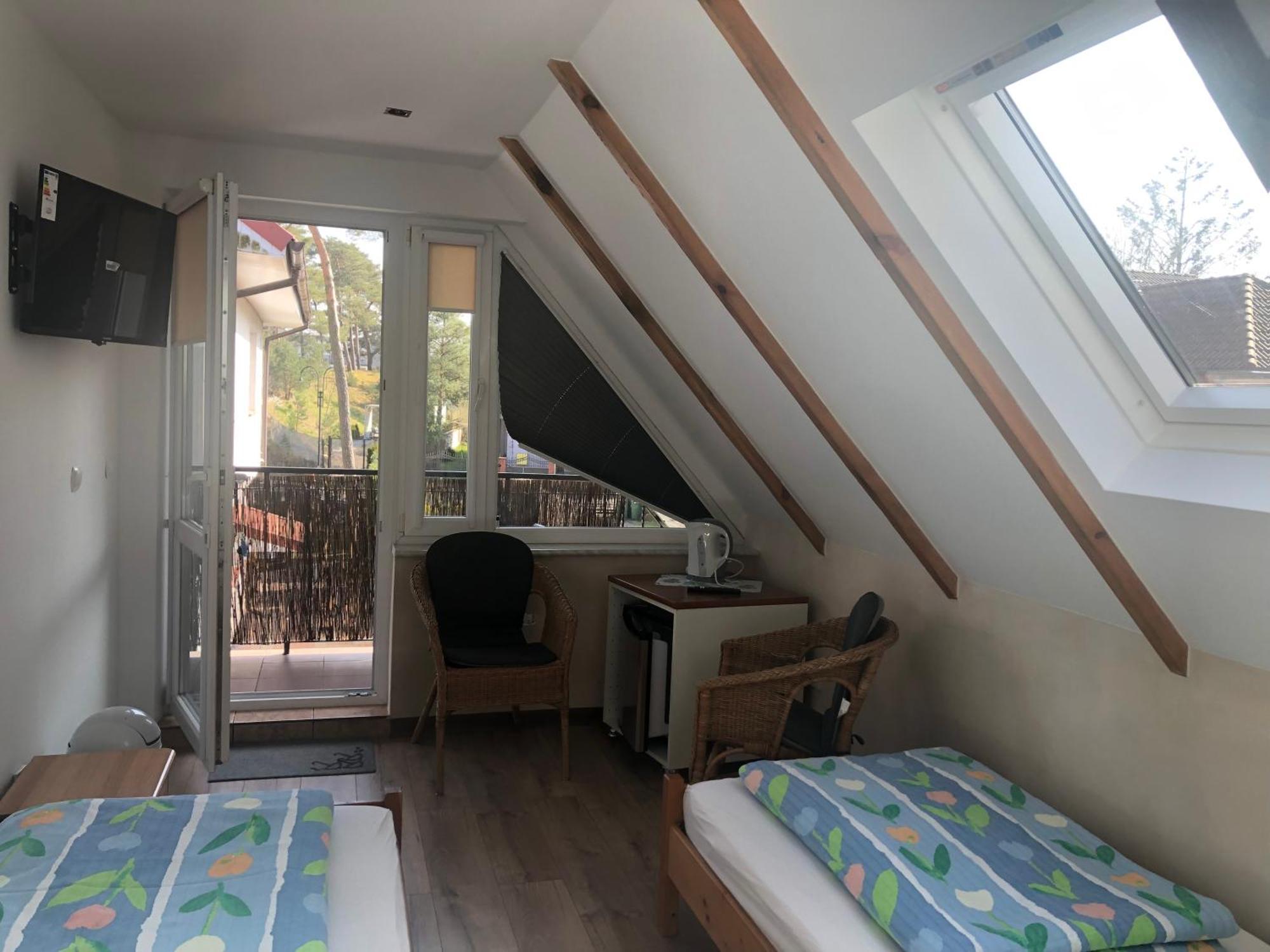 Bed and Breakfast Dom Pod Sosnami Mielno  Esterno foto